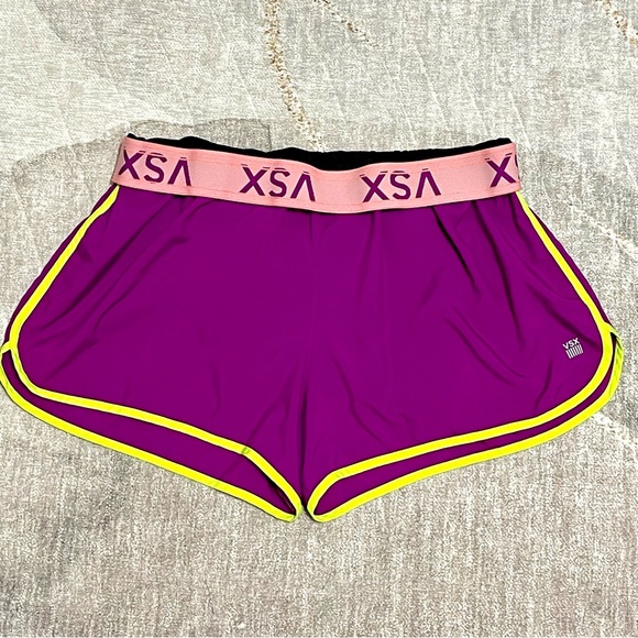 2 pairs VICTORIA'S SECRET SPORT THE PLAYER RUN SHORTS Vintage size large - Picture 10 of 17